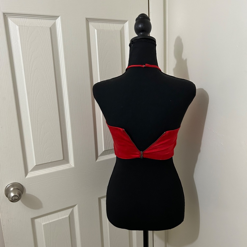 Sherri Hill Formal Red Cropped Halter Top Size 0 - Picture 3 of 6